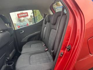 HYUNDAI i10 usata, con Autoradio