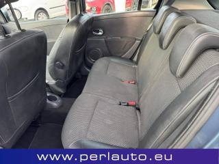RENAULT Clio usata, con Climatizzatore