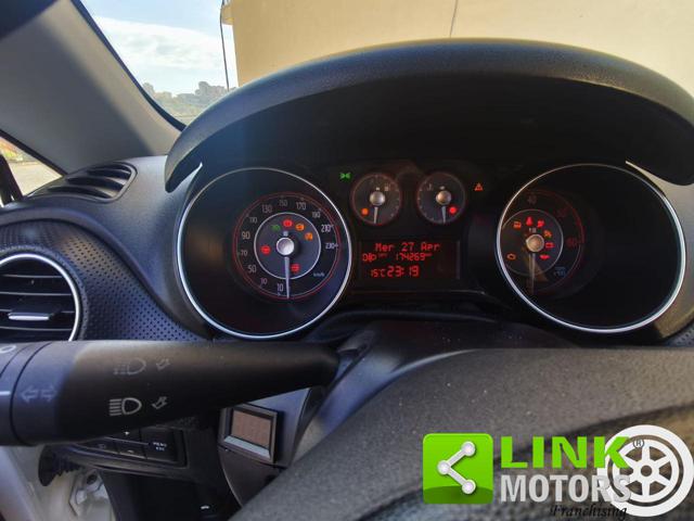FIAT Punto usata 21