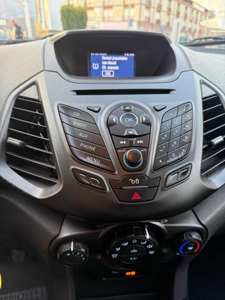 FORD EcoSport usata, con Autoradio digitale