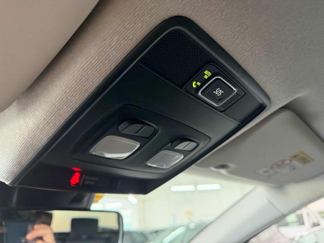 RENAULT Captur usata, con Specchietti laterali elettrici