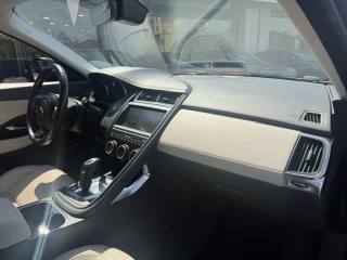 JAGUAR E-Pace usata 11