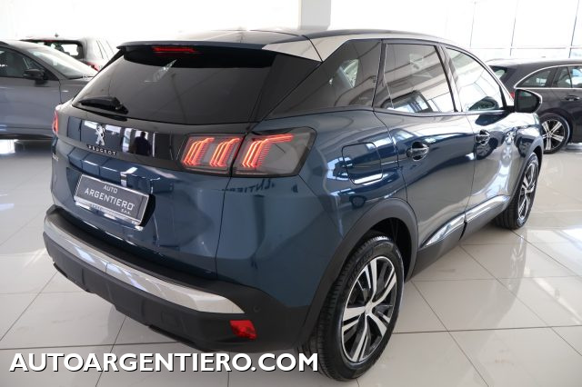 PEUGEOT 3008 usata, con Sensori di parcheggio posteriori