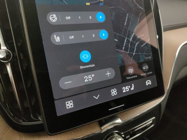 VOLVO XC60 usata, con Interni in pelle