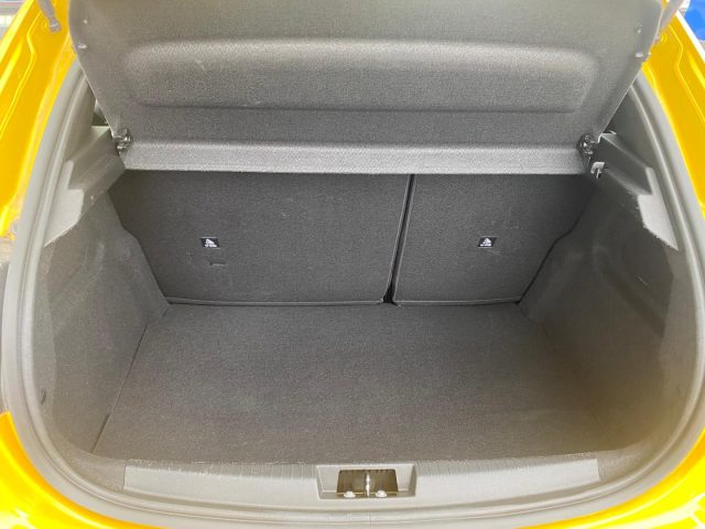 PEUGEOT 208 usata, con Chiusura centralizzata