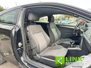 OPEL Astra usata, con Fendinebbia