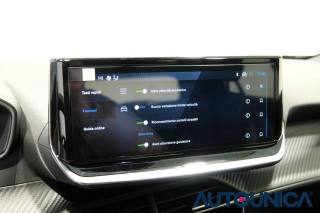 PEUGEOT 2008 usata, con Sensori di parcheggio posteriori