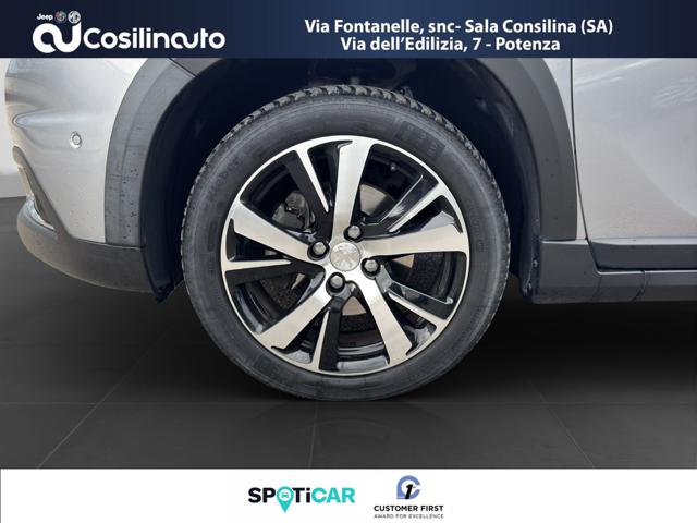 PEUGEOT 2008 usata, con Touch screen