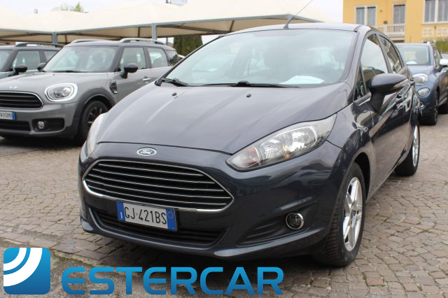 FORD Fiesta usata, con ABS