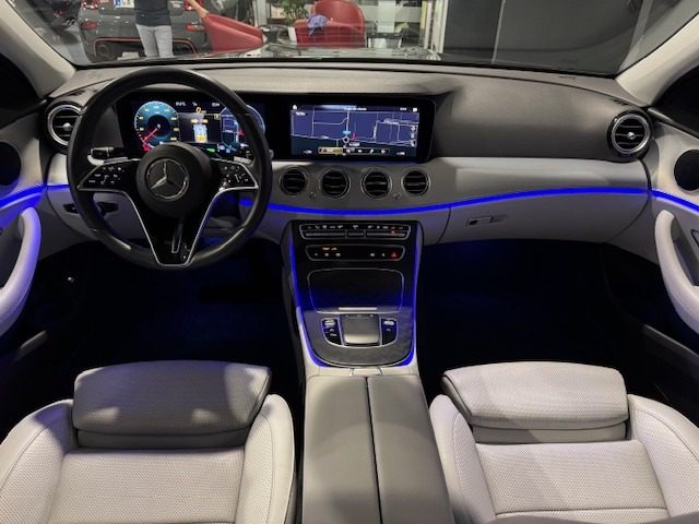 MERCEDES-BENZ E 300 usata, con Climatizzatore