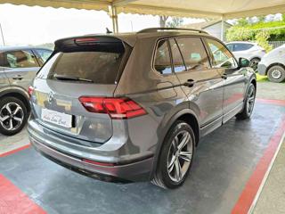 VOLKSWAGEN Tiguan usata, con Autoradio