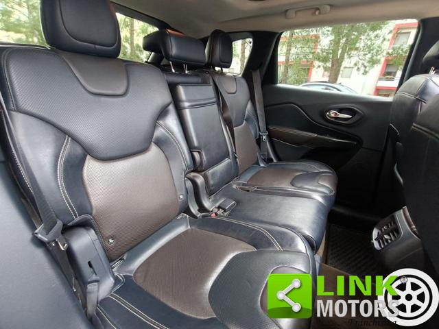 JEEP Cherokee usata, con Portellone posteriore elettrico