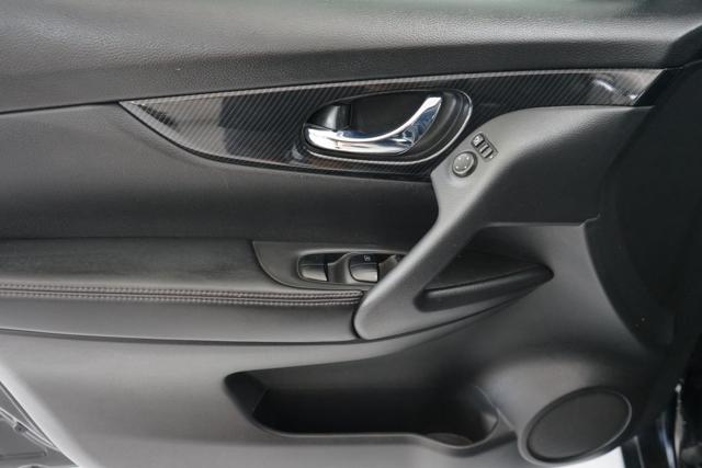NISSAN X-Trail usata, con Sensori di parcheggio anteriori