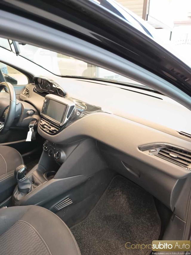 PEUGEOT 208 usata, con Climatizzatore