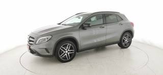 MERCEDES-BENZ GLA 200 usata, con Tettuccio apribile