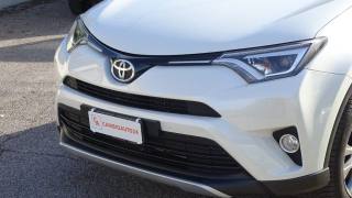 TOYOTA RAV 4 usata, con Sensore di pioggia