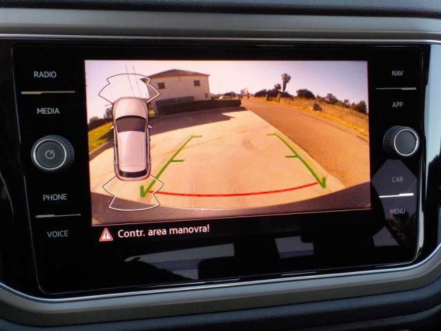 VOLKSWAGEN T-Roc usata, con Controllo vocale