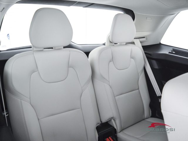 VOLVO XC90 usata 12
