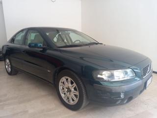 VOLVO S60 usata, con Autoradio