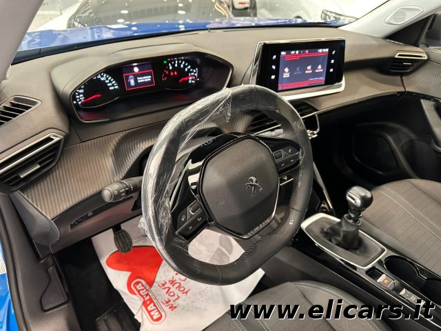 PEUGEOT 2008 usata, con Autoradio