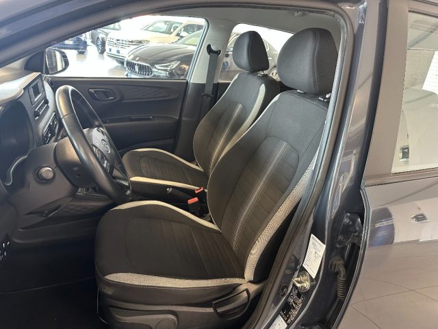 HYUNDAI i10 usata, con Controllo trazione