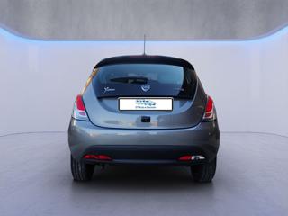 LANCIA Ypsilon usata, con Autoradio