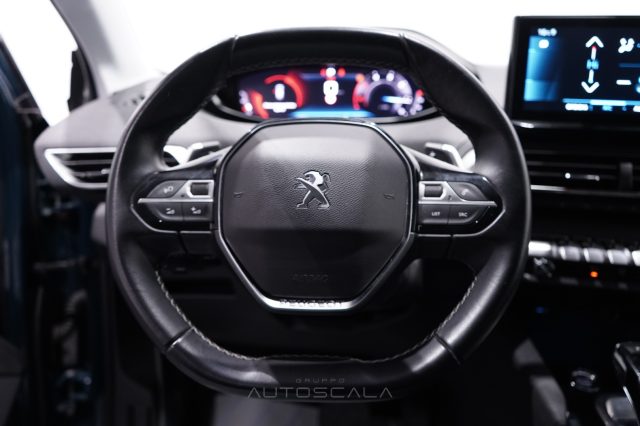PEUGEOT 3008 usata, con Touch screen
