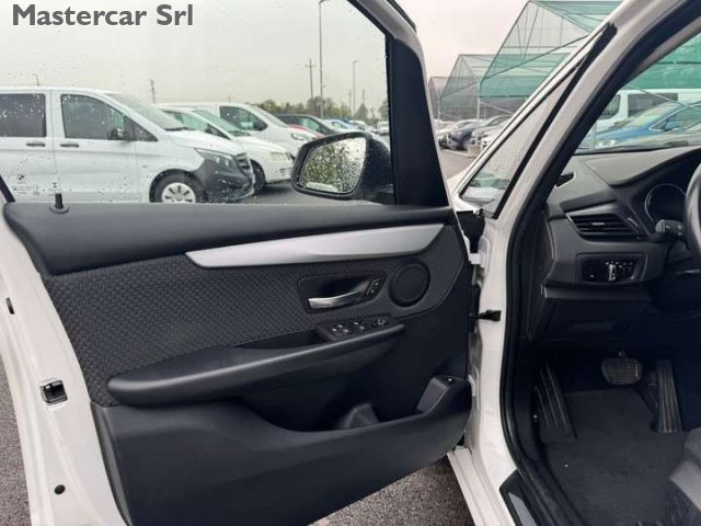 BMW 225 usata, con Portellone posteriore elettrico