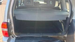 SUZUKI Grand Vitara usata, con Sedile posteriore sdoppiato