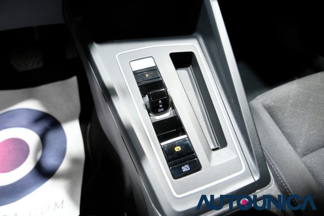 VOLKSWAGEN Golf Variant usata, con Isofix