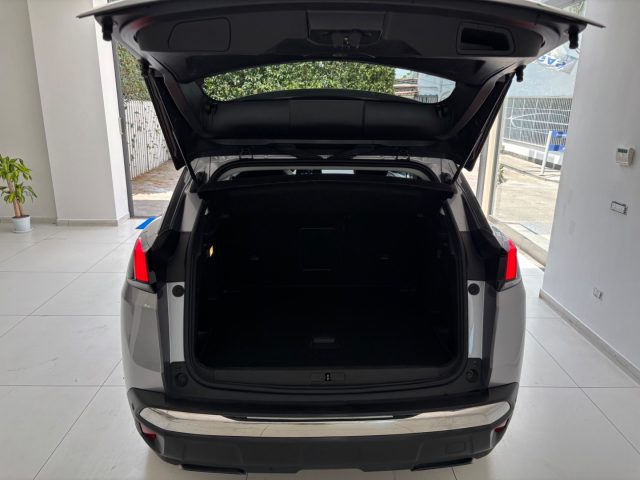 PEUGEOT 3008 usata, con Climatizzatore
