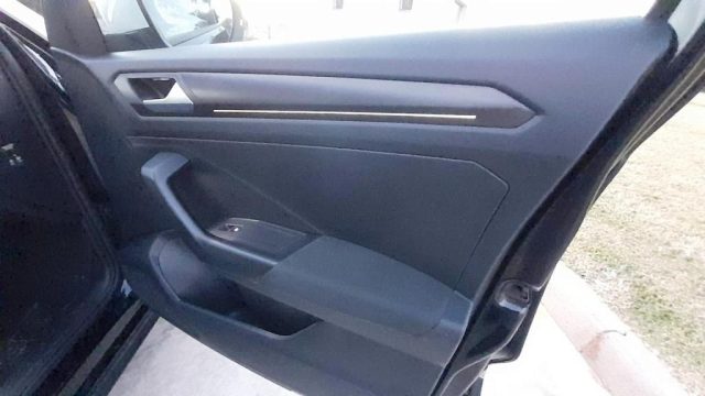 VOLKSWAGEN T-Roc usata, con Ruotino