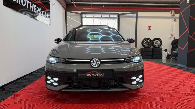 VOLKSWAGEN Golf GTI usata, con Airbag