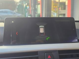 BMW 318 usata, con Fari full-led