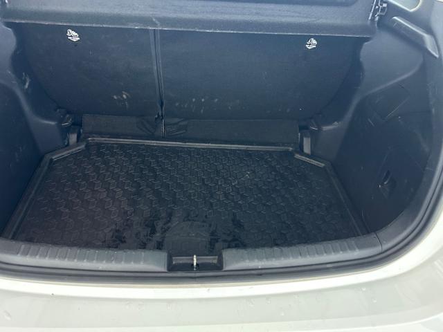 TOYOTA Yaris usata, con Chiusura centralizzata