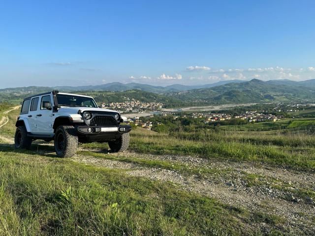 JEEP Wrangler usata, con Bluetooth