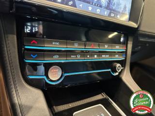 JAGUAR F-Pace usata, con Bluetooth