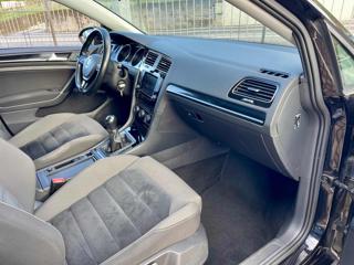 VOLKSWAGEN Golf usata, con Controllo automatico clima