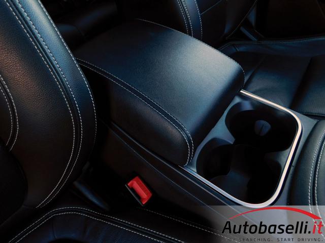 JAGUAR E-Pace usata, con Freno di stazionamento elettrico