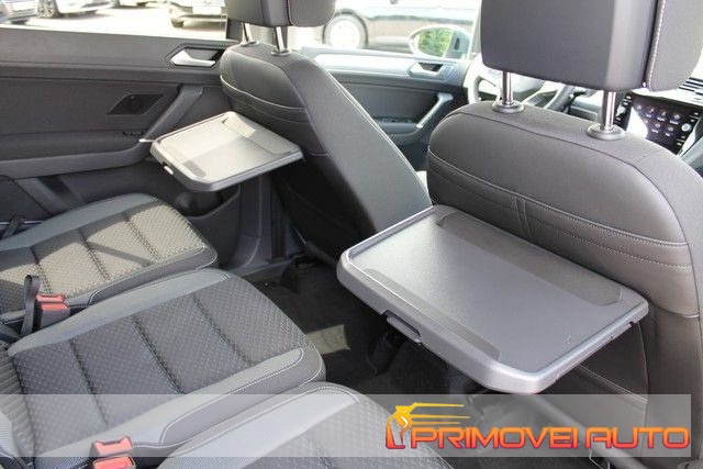 VOLKSWAGEN Touran usata, con Controllo trazione