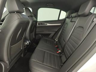 ALFA ROMEO Stelvio usata, con Park Distance Control