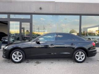 AUDI A4 usata, con Autoradio