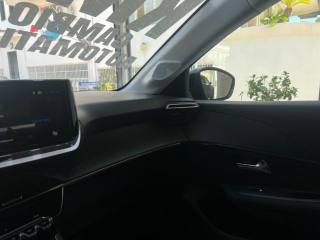 PEUGEOT 208 usata 57