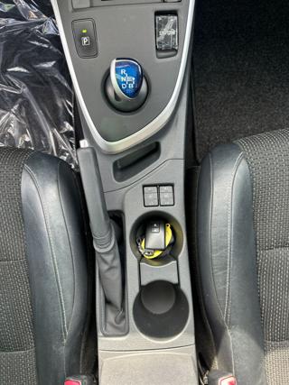 TOYOTA Auris usata 11