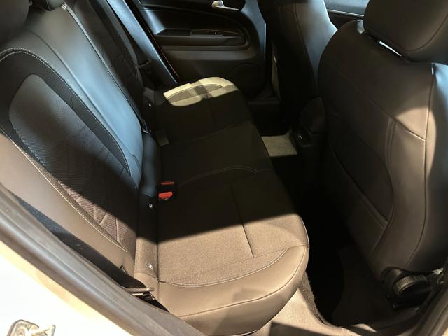 JEEP Avenger usata, con Interni in pelle