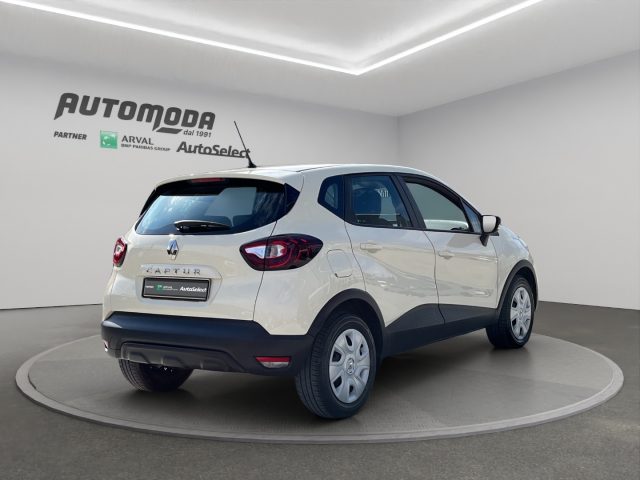 RENAULT Captur usata 3