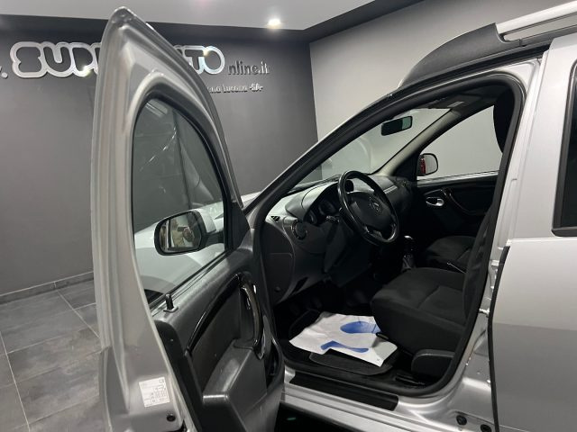 DACIA Duster usata, con Autoradio