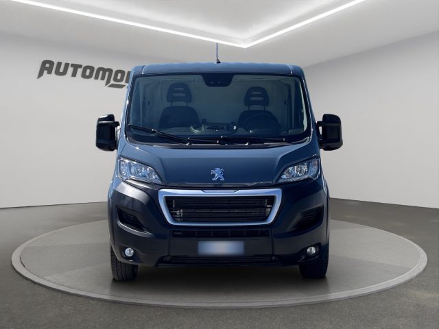 PEUGEOT Boxer usata, con Airbag