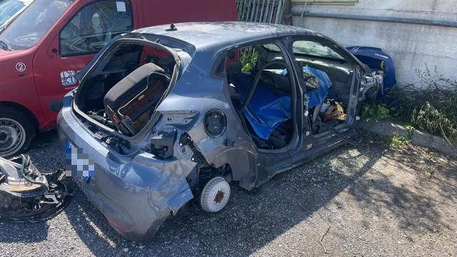 RENAULT Clio usata, con ABS