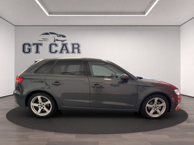AUDI A3 usata, con Autoradio
